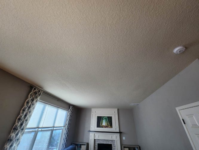 Ceiling repair and paint in Tigard - after photo, thoroughly painted by Pearl Paintes